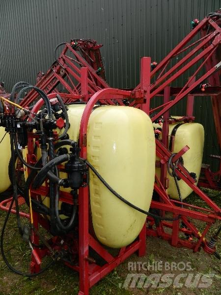 Hardi 600 견인형 분무기