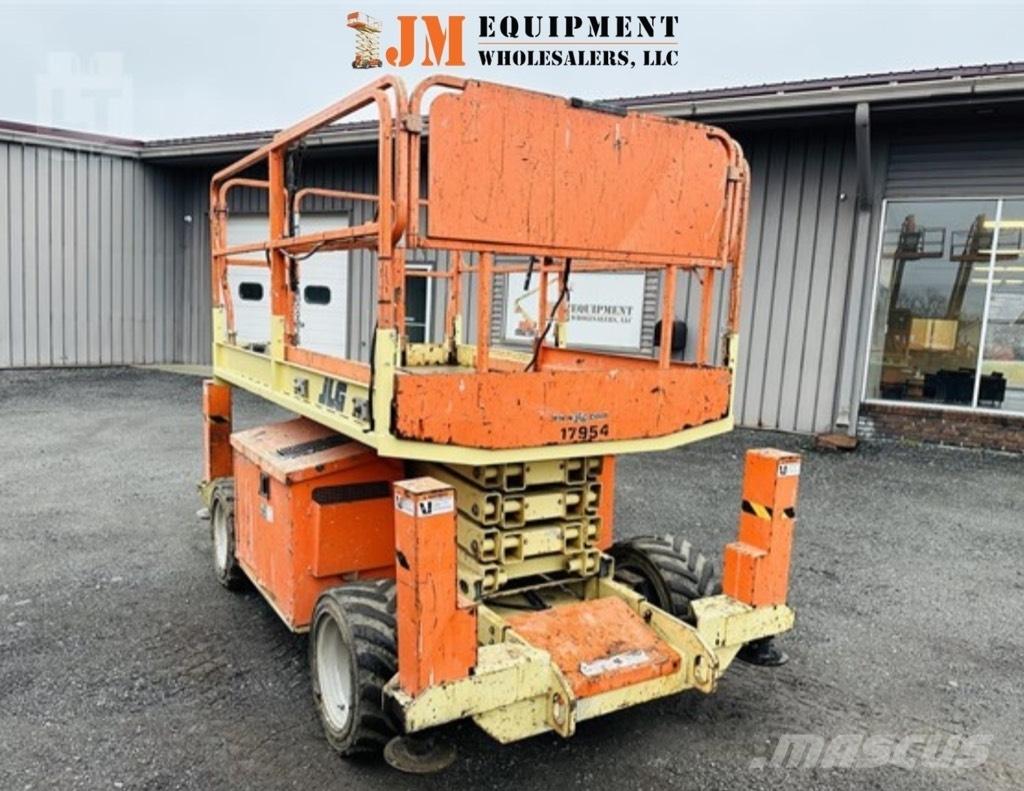 JLG 260 MRT 가위형 리프트