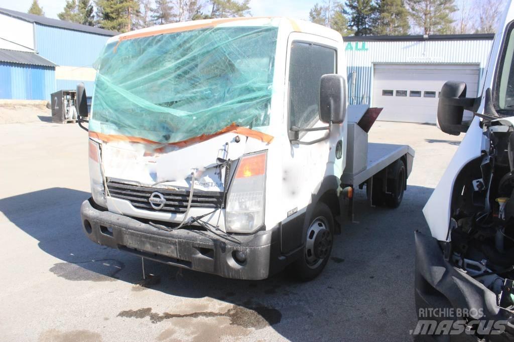 Nissan Cabstar 트랙터 유닛
