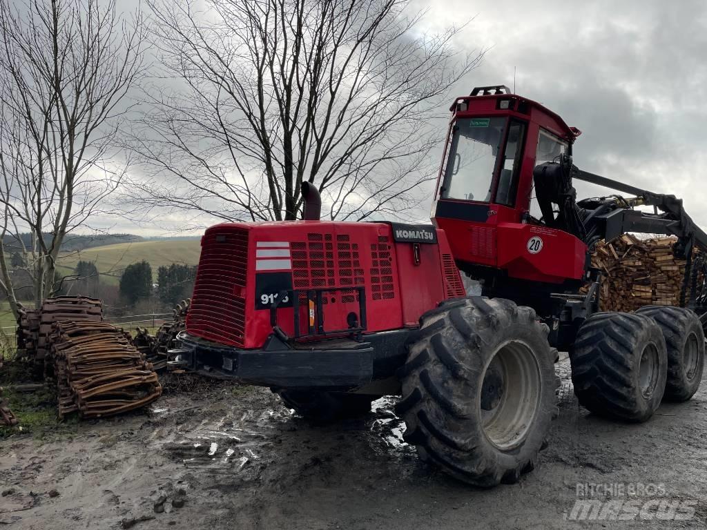 Komatsu 911.5 원목 하베스터