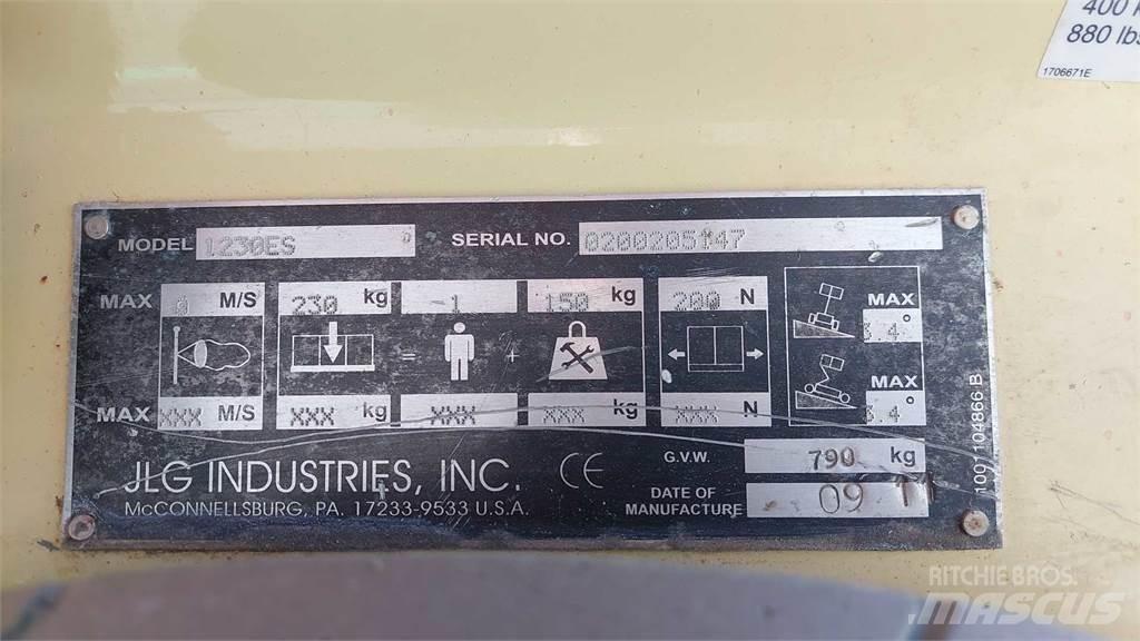 JLG 1230ES 기타 승강기와 플랫폼