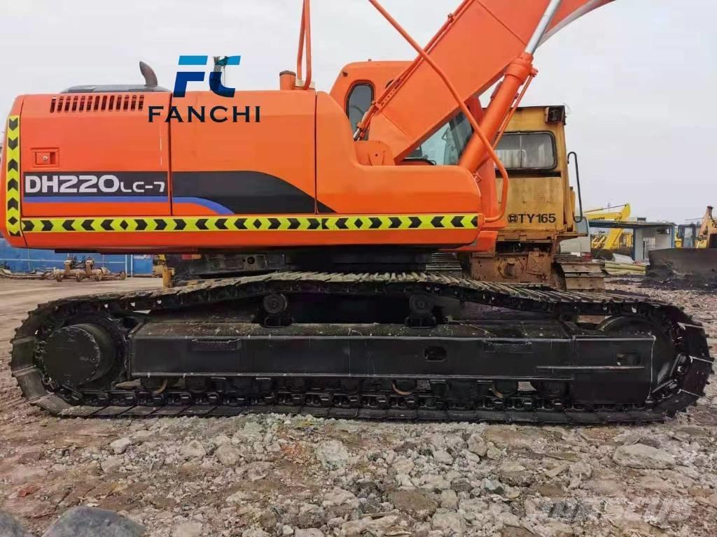 Doosan DH 220 LC-7 대형 굴삭기 29톤 이상