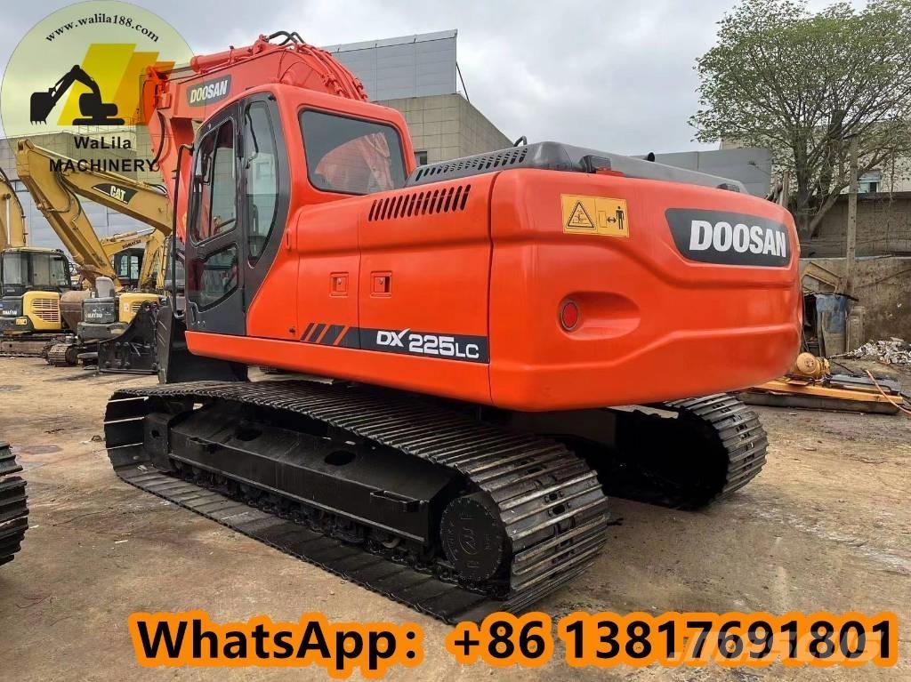 Doosan DX 225 LCA 대형 굴삭기 29톤 이상