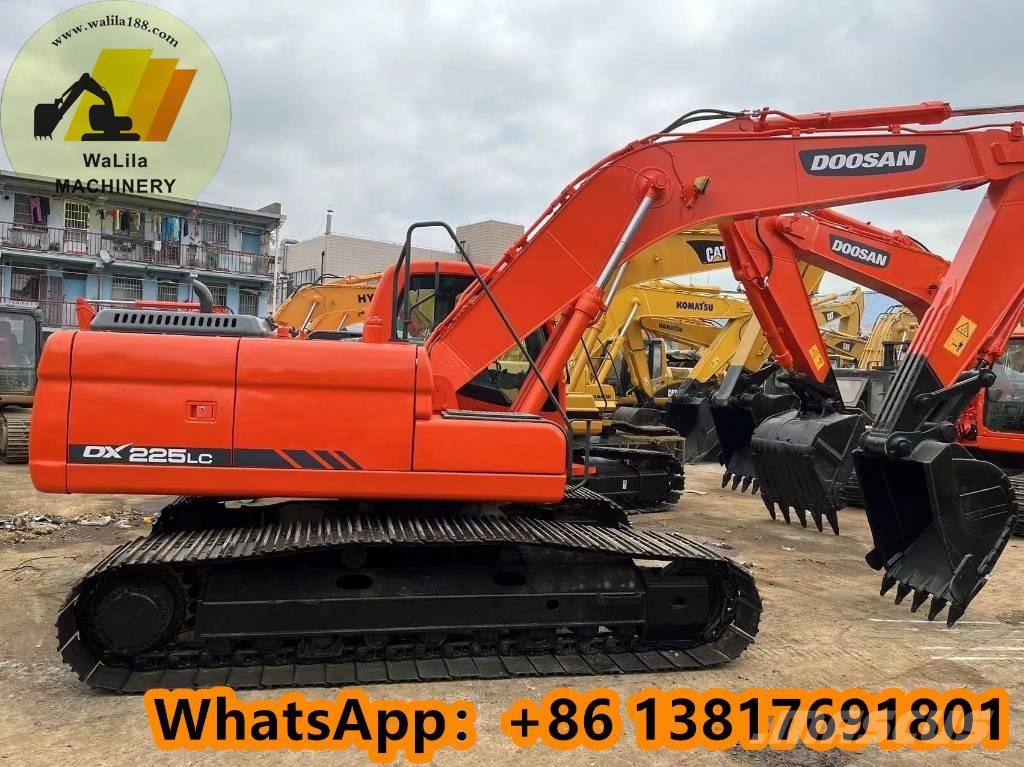 Doosan DX 225 LCA 대형 굴삭기 29톤 이상