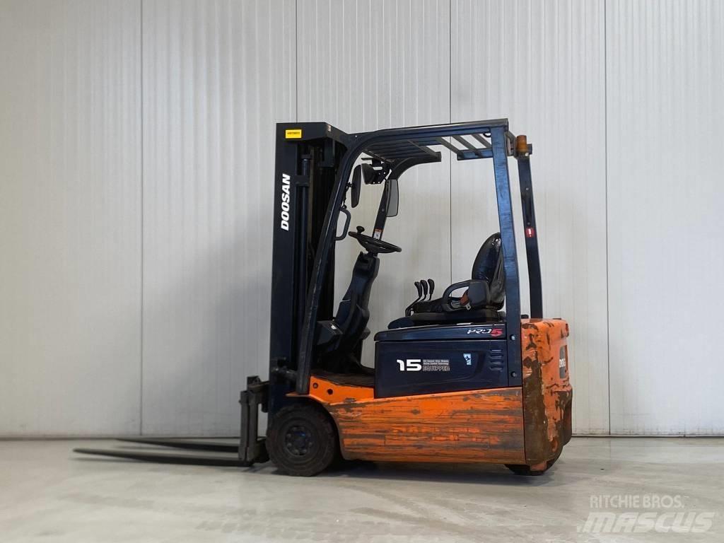Doosan B15T-5 전동 지게차