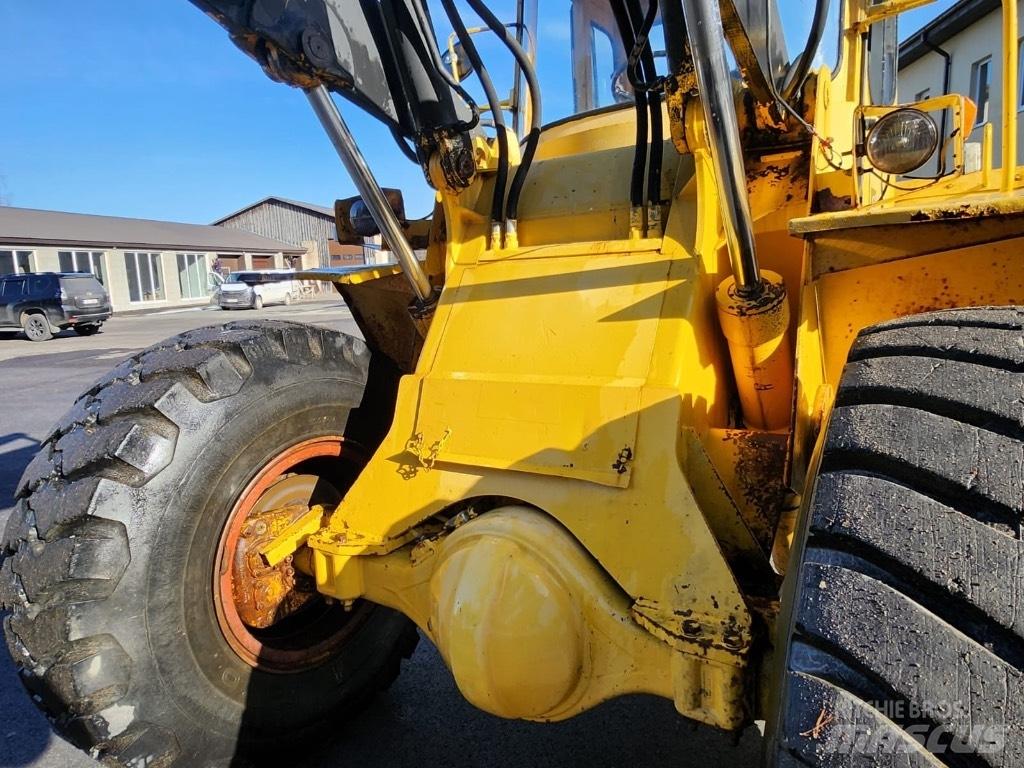 Volvo BM LM846  휠로우더