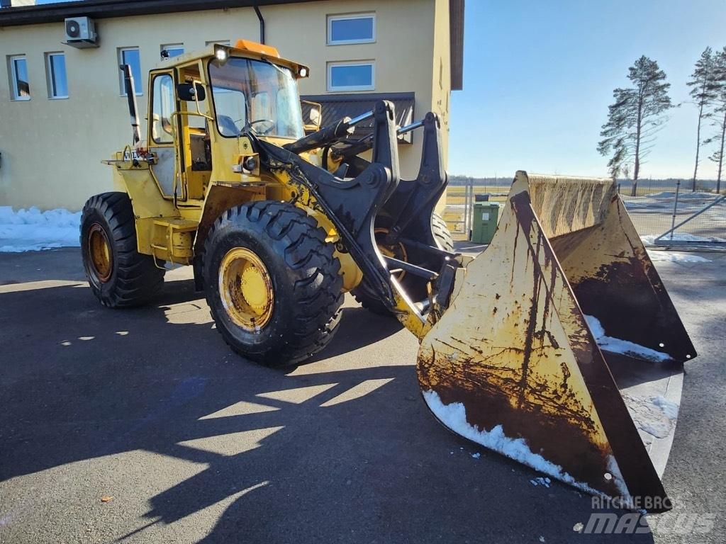 Volvo BM LM846  휠로우더