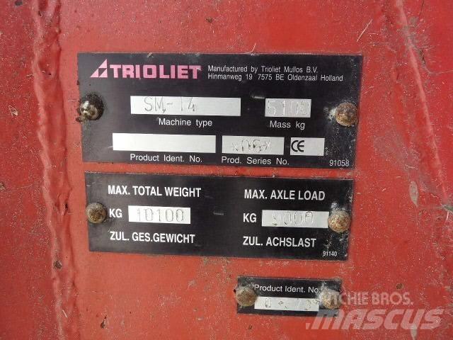Trioliet SM-14 사료 공급기