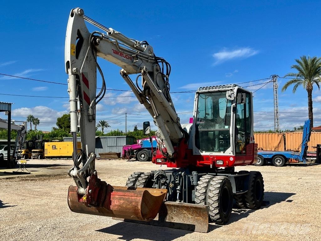 Takeuchi TB 295 W  휠 굴삭기