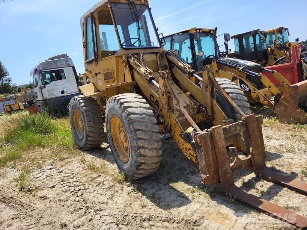 CAT 910  휠로우더
