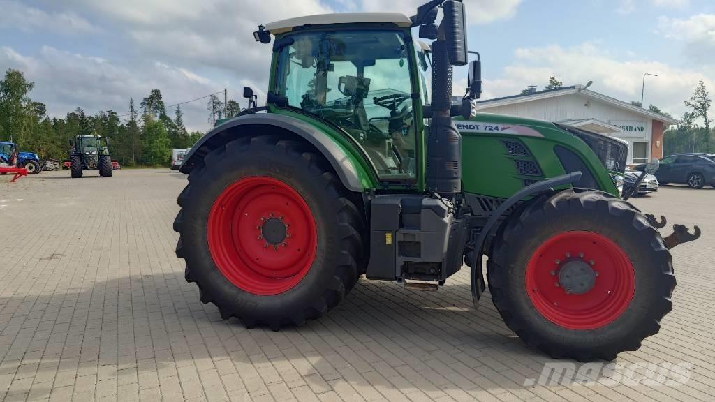Fendt 724 Profi Plus 트랙터