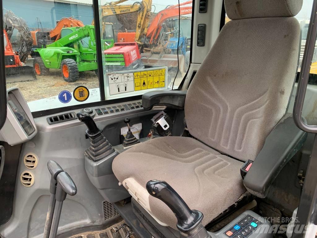 Bobcat E 60 소형 굴삭기 7톤 미만