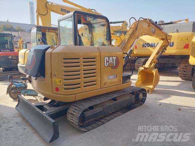 CAT 306 소형 굴삭기 7톤 미만