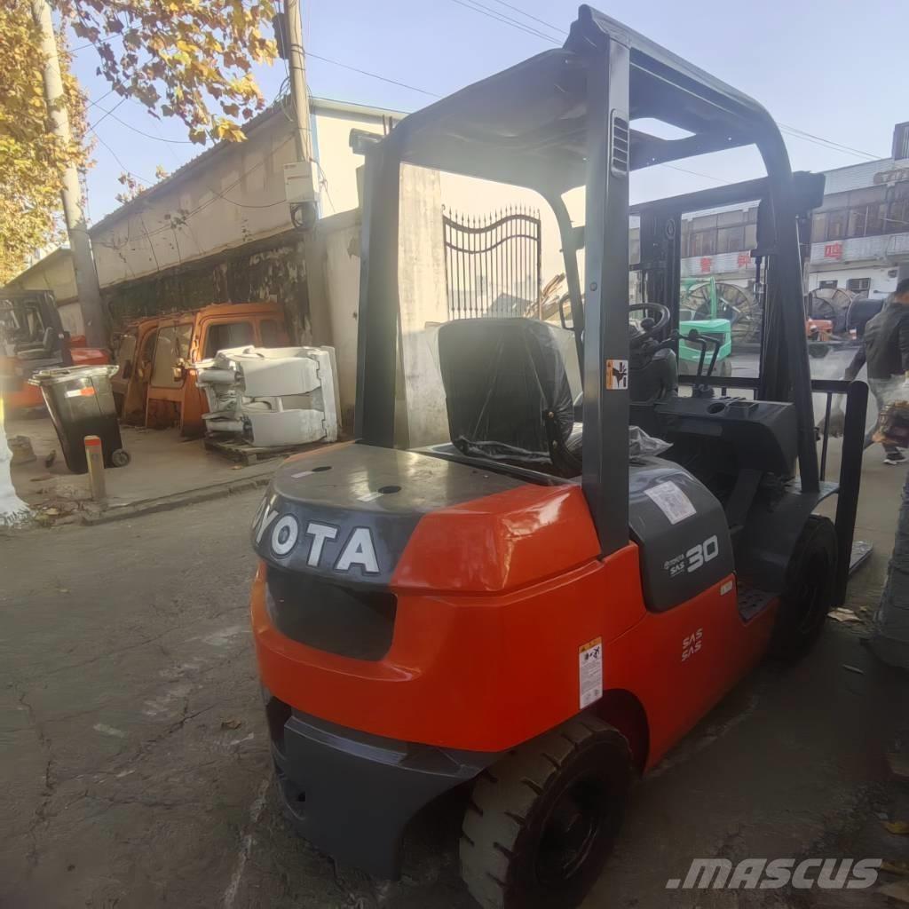  叉车 3t 디젤 지게차