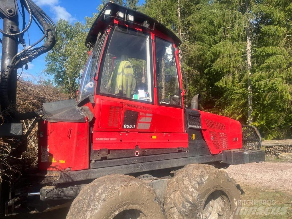 Komatsu 855 원목 포워더