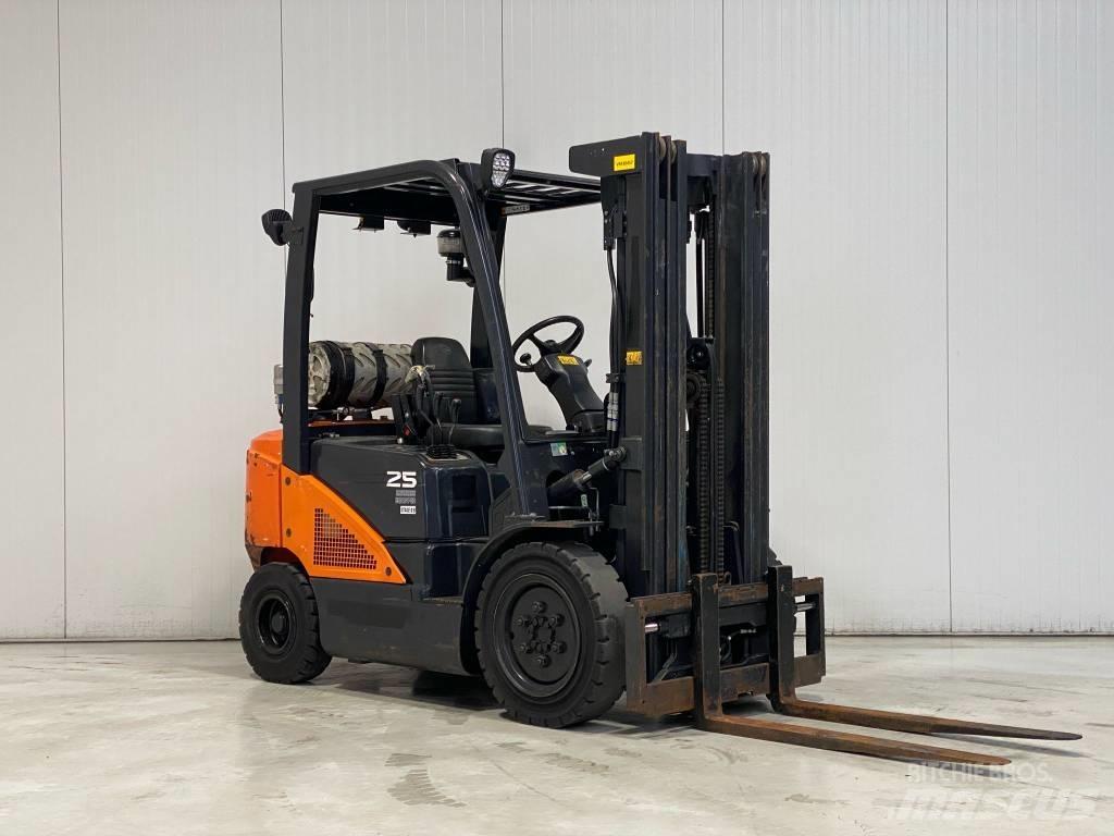 Doosan G25N-7 LPG 지게차