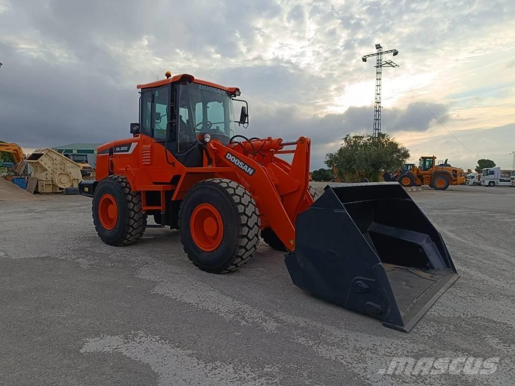 Doosan DL200-5 미니 로더