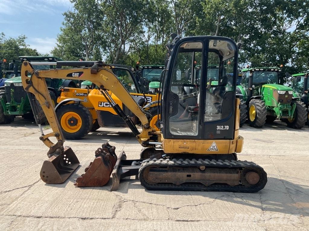 CAT 302.7 D CR 소형 굴삭기 7톤 미만