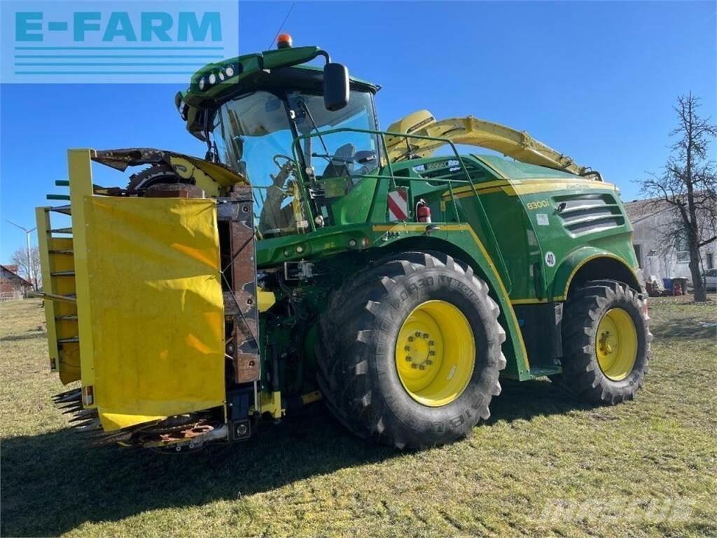John Deere 8300 자동 초지기계