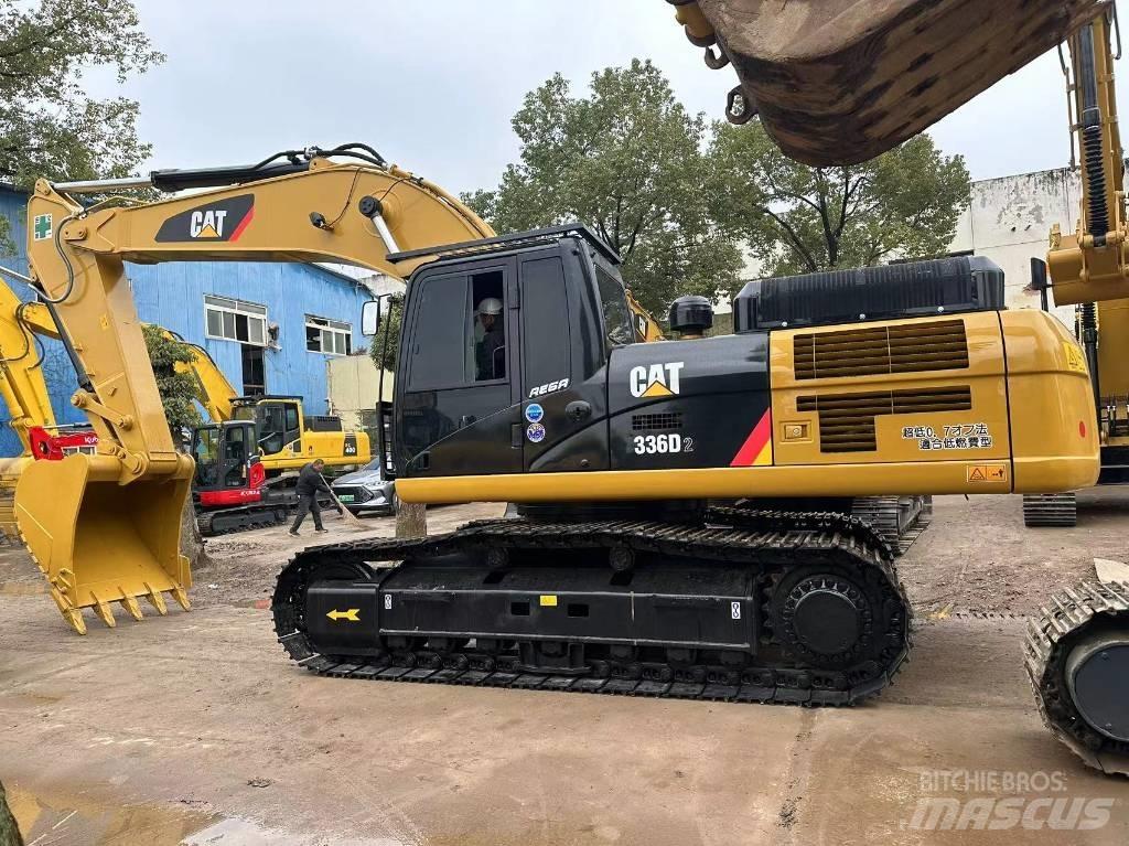 CAT 336 D2 대형 굴삭기 29톤 이상