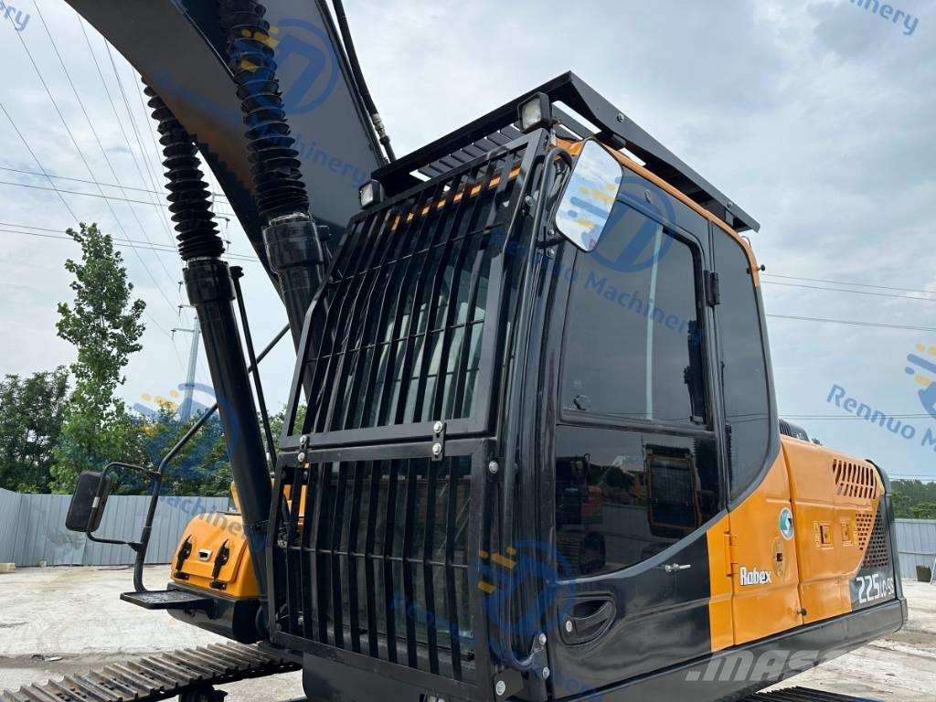 Hyundai 225LC-9S 대형 굴삭기 29톤 이상