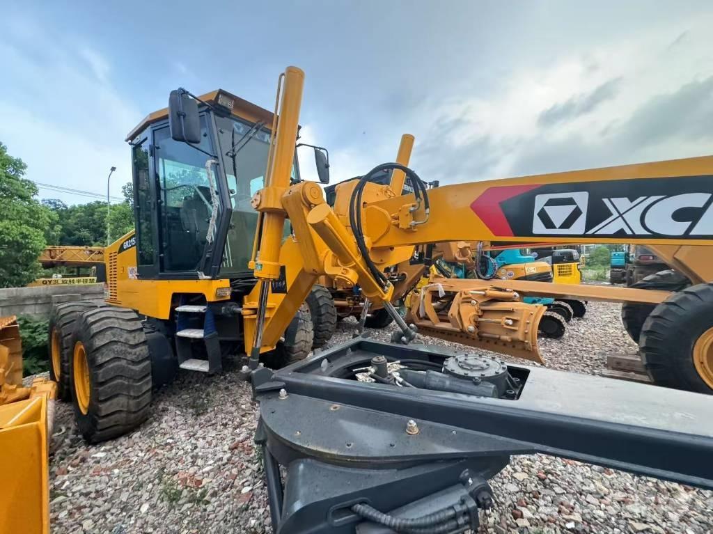 XCMG GR 2153 그레이더