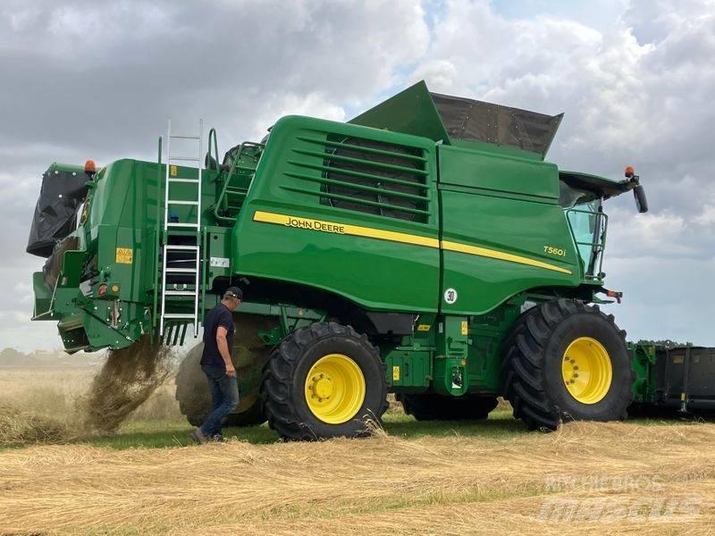 John Deere T 560 i 콤바인 수확기