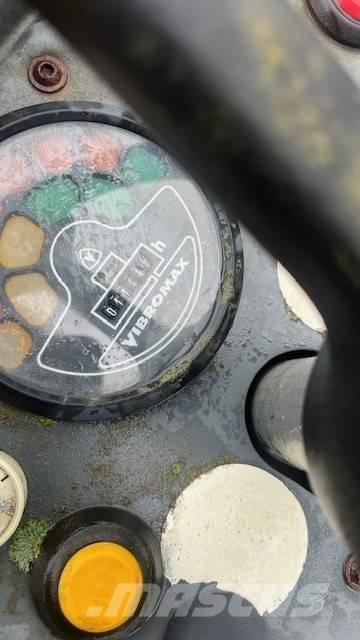 Vibromax VMT400 기타 롤러