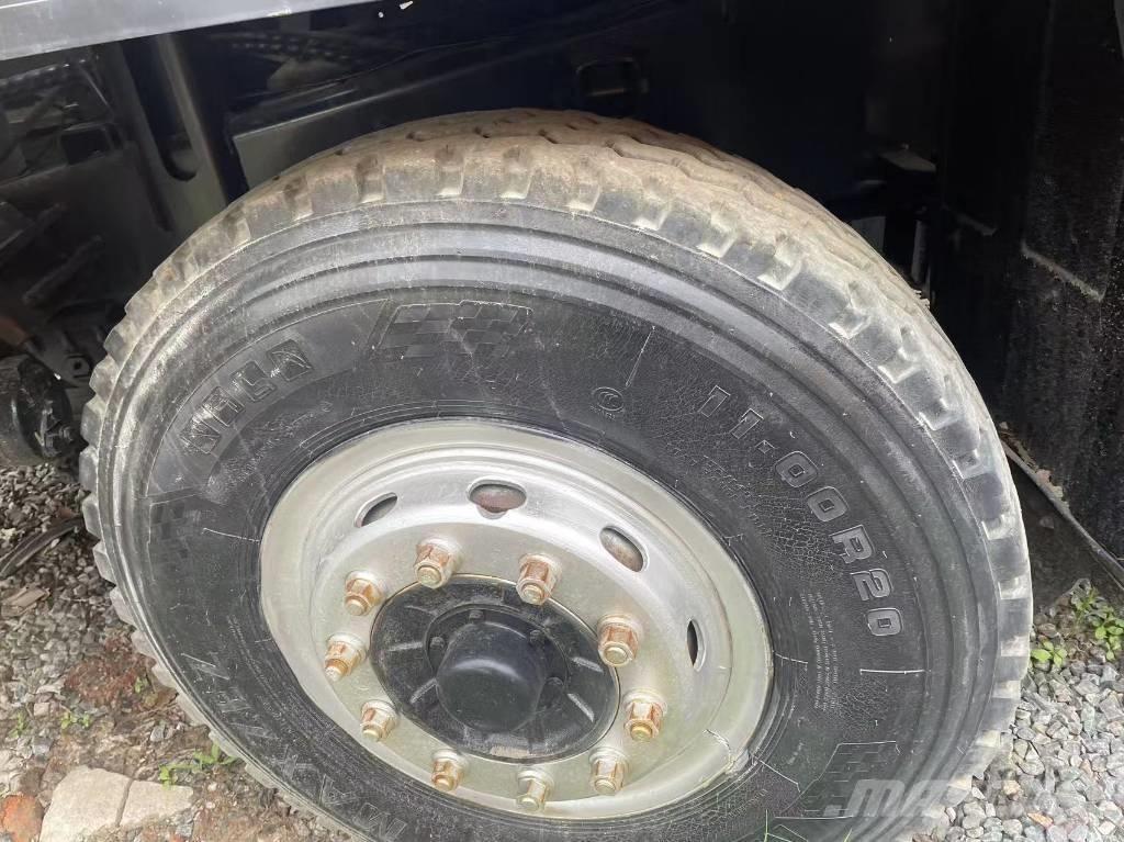 Sany 25 ton A/T 크레인