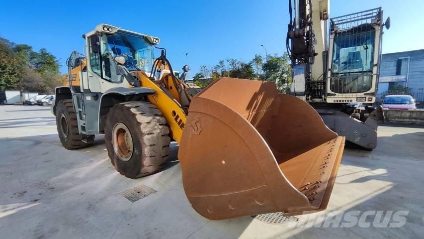 Liebherr L 556  휠로우더