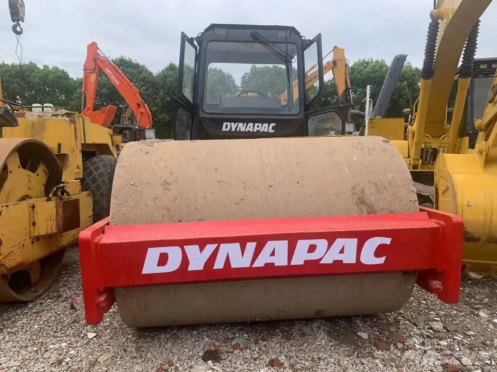 Dynapac CA 251 D 싱글 드럼 롤러