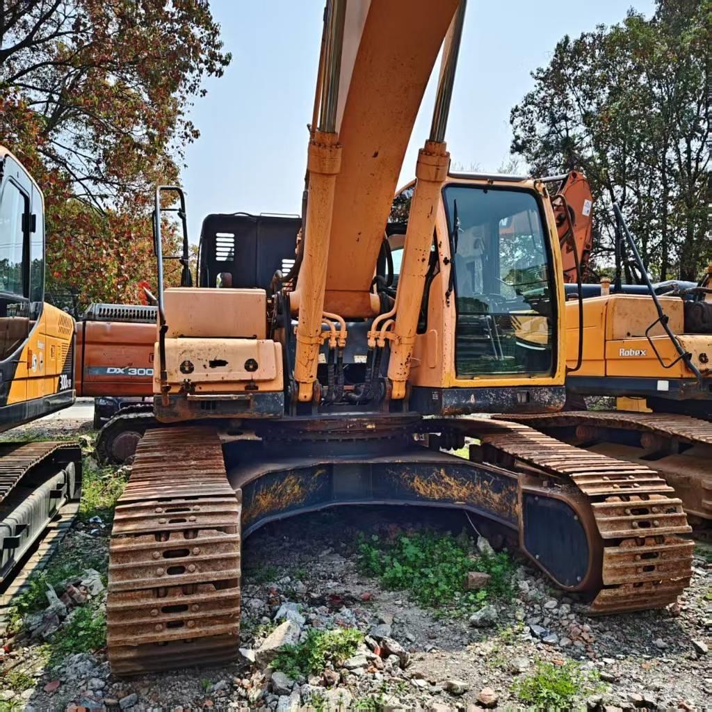 Hyundai Robex 305 LC 대형 굴삭기 29톤 이상
