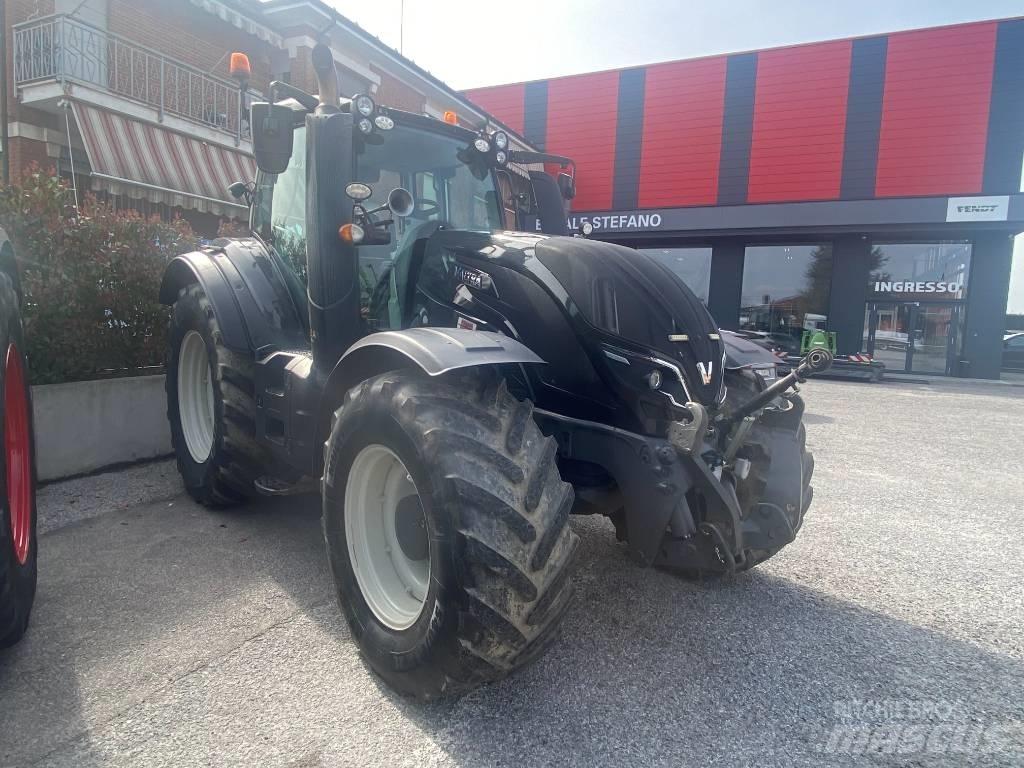 Valtra T 144 트랙터