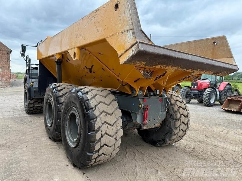Liebherr TA 230 연결식 홀러