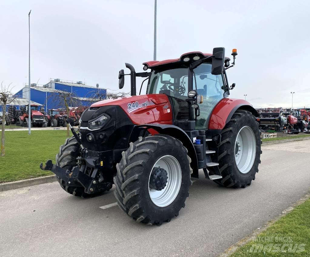 Case IH Puma 240 CVX 트랙터