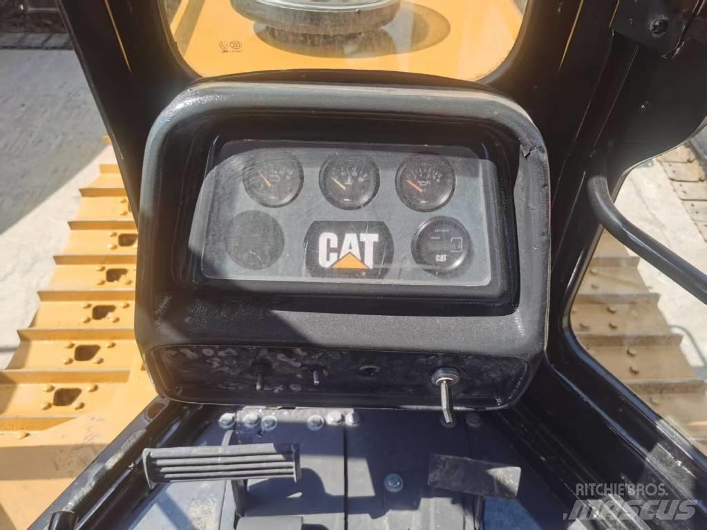 CAT D 5 K 크롤러 도저