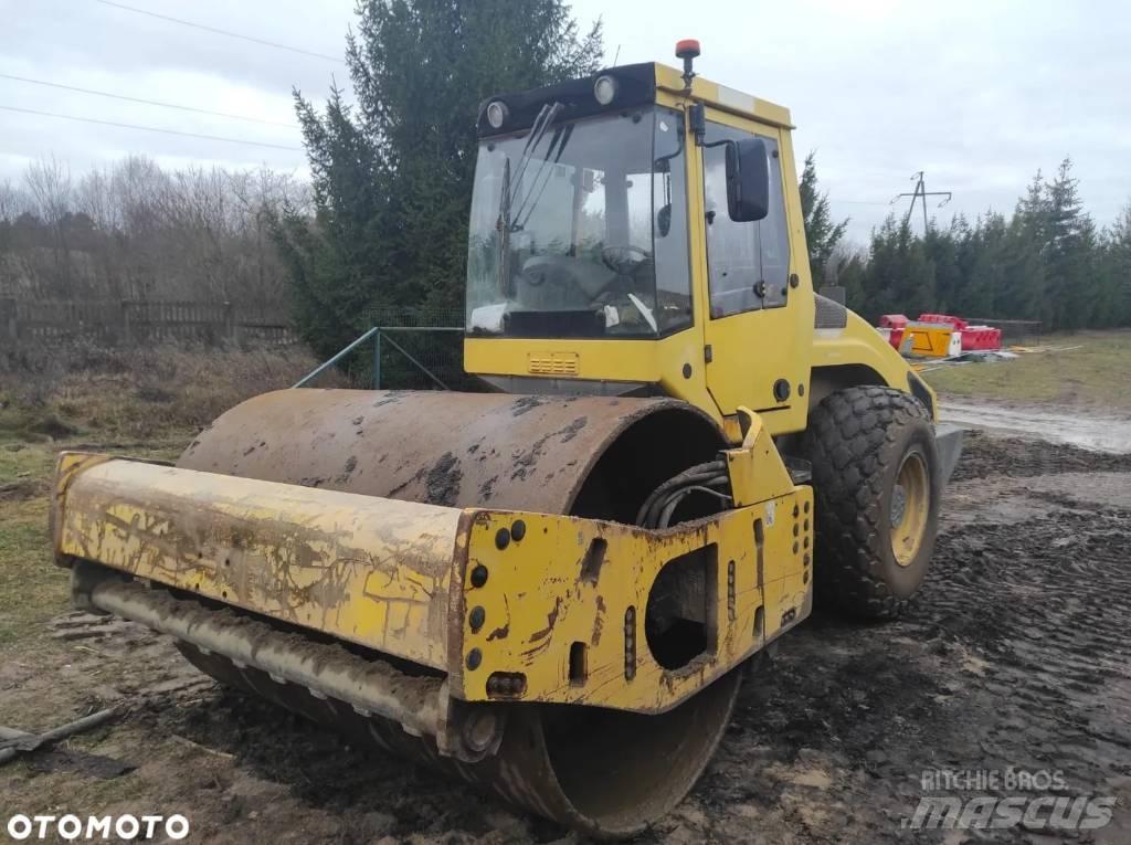 Bomag BW 213 D H-4 싱글 드럼 롤러