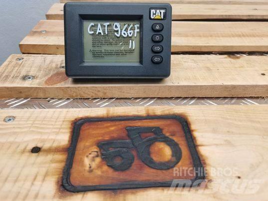 CAT 966F monitor 일렉트로닉스