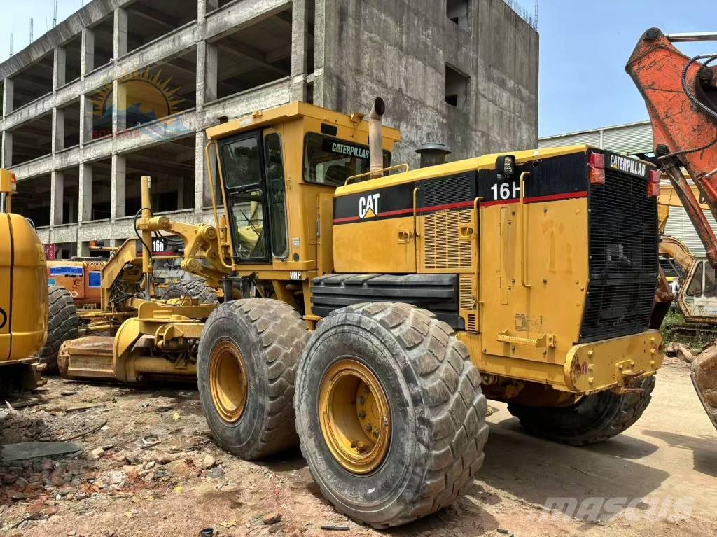 CAT 16 H 그레이더