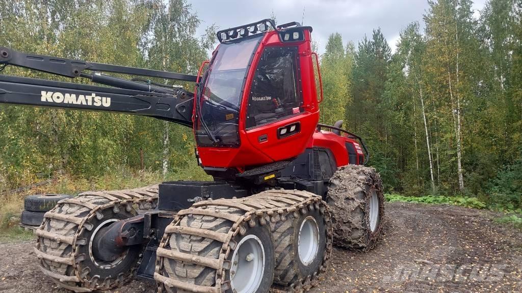 Komatsu 901 원목 하베스터