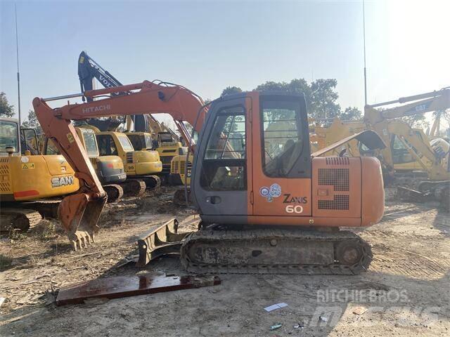 Hitachi ZX 60 대형 굴삭기 29톤 이상