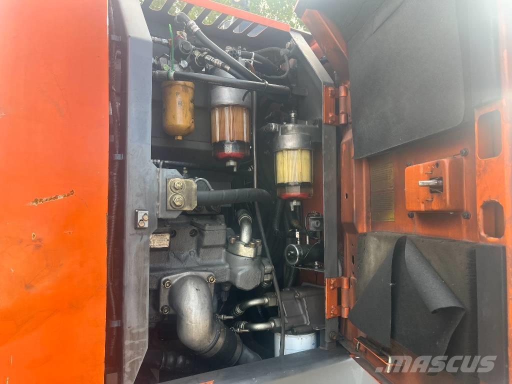 Hitachi ZX 145 W-3  휠 굴삭기