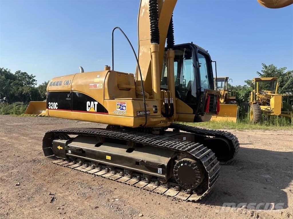 CAT 320 C 대형 굴삭기 29톤 이상