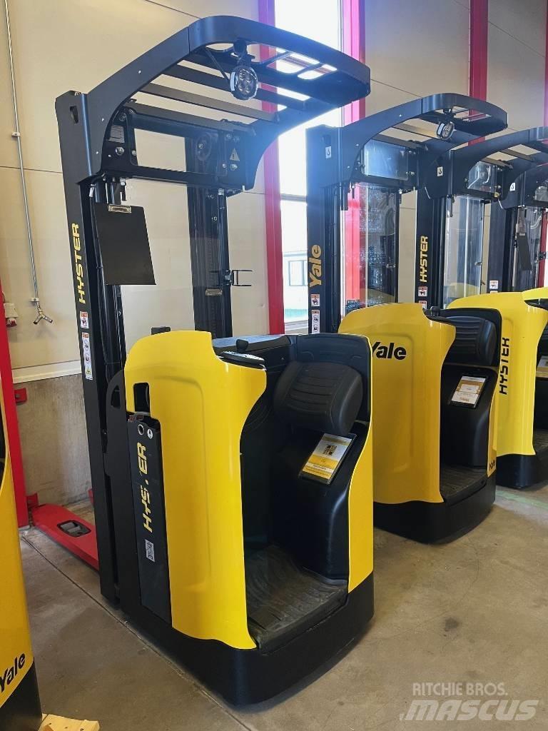 Hyster RS 1.6 보행식 리치 지게차