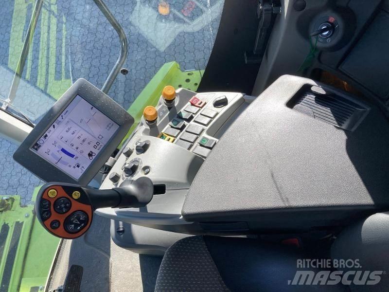 CLAAS LEXION 650 콤바인 수확기