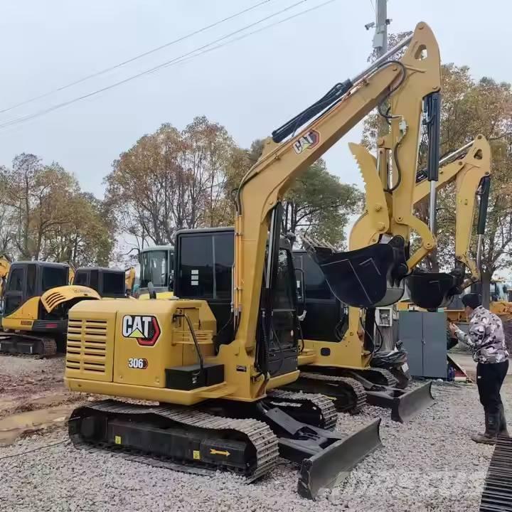 CAT 306E2 소형 굴삭기 7톤 미만