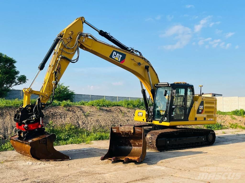 CAT 323 대형 굴삭기 29톤 이상