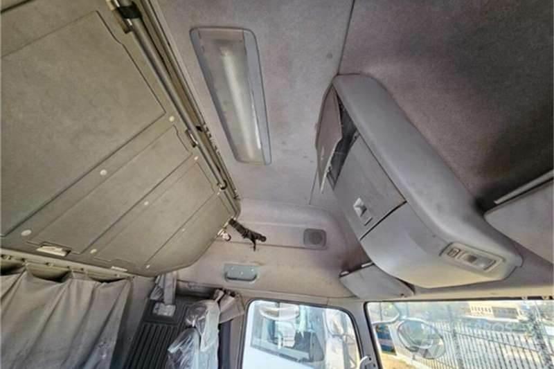 UD TRUCKS QUON 기타 트럭