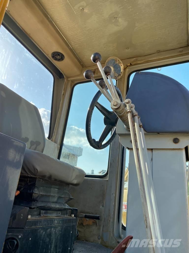 CAT 140 H 그레이더