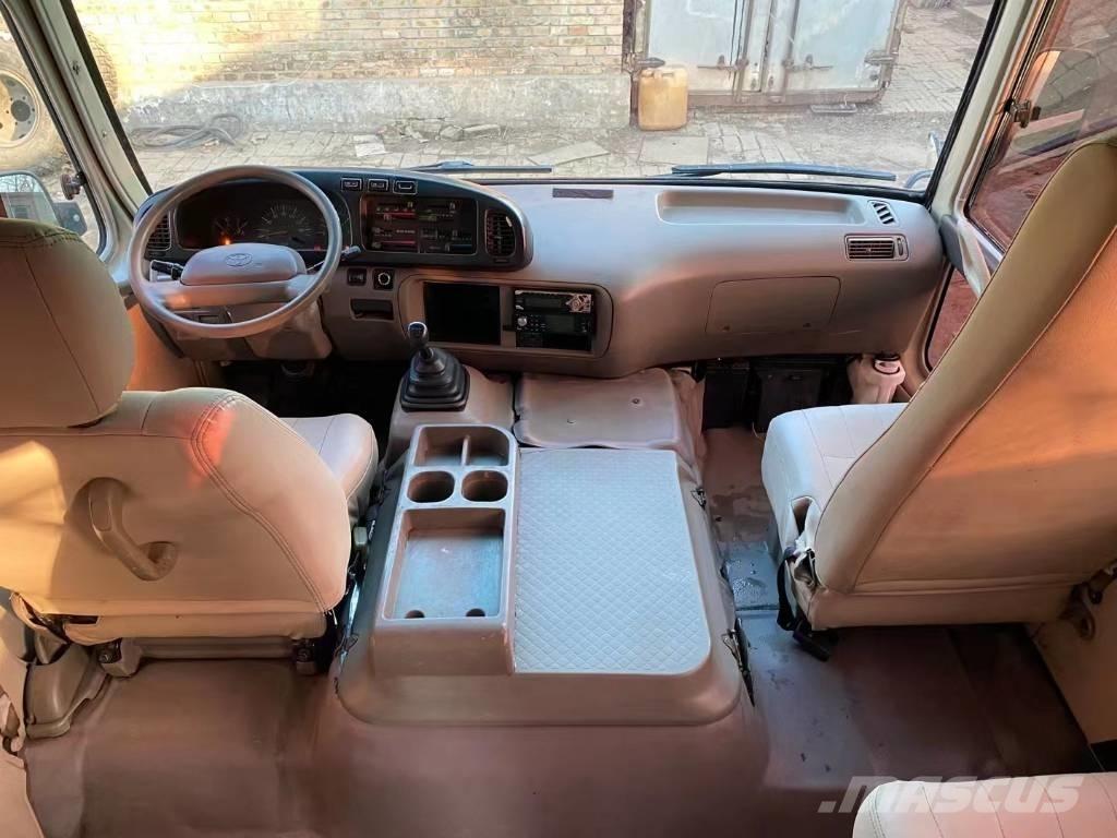 Toyota Coaster Bus 미니 버스